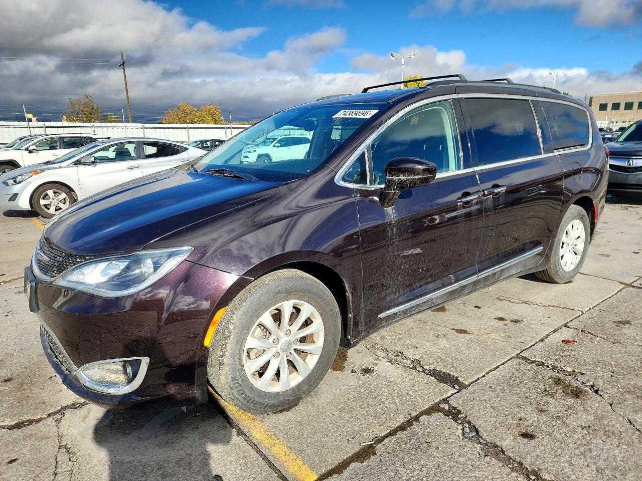 2017 CHRYSLER PACIFICA TOURING L | 2C4RC1BG2HR691774 | UPCARS