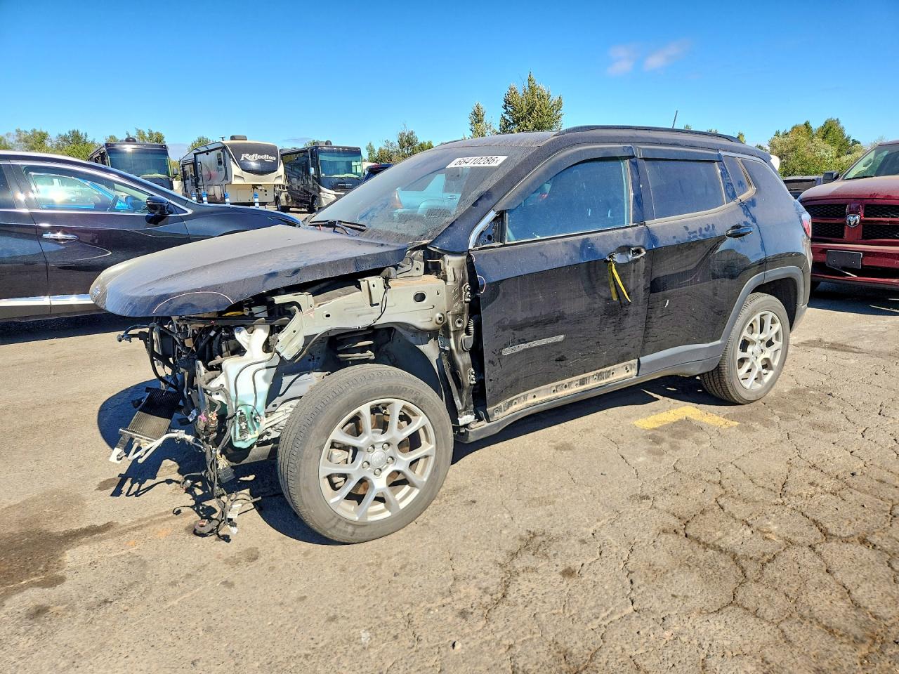 2024 JEEP COMPASS LATITUDE LUX | 3C4NJDFNXRT173327 | UPCARS