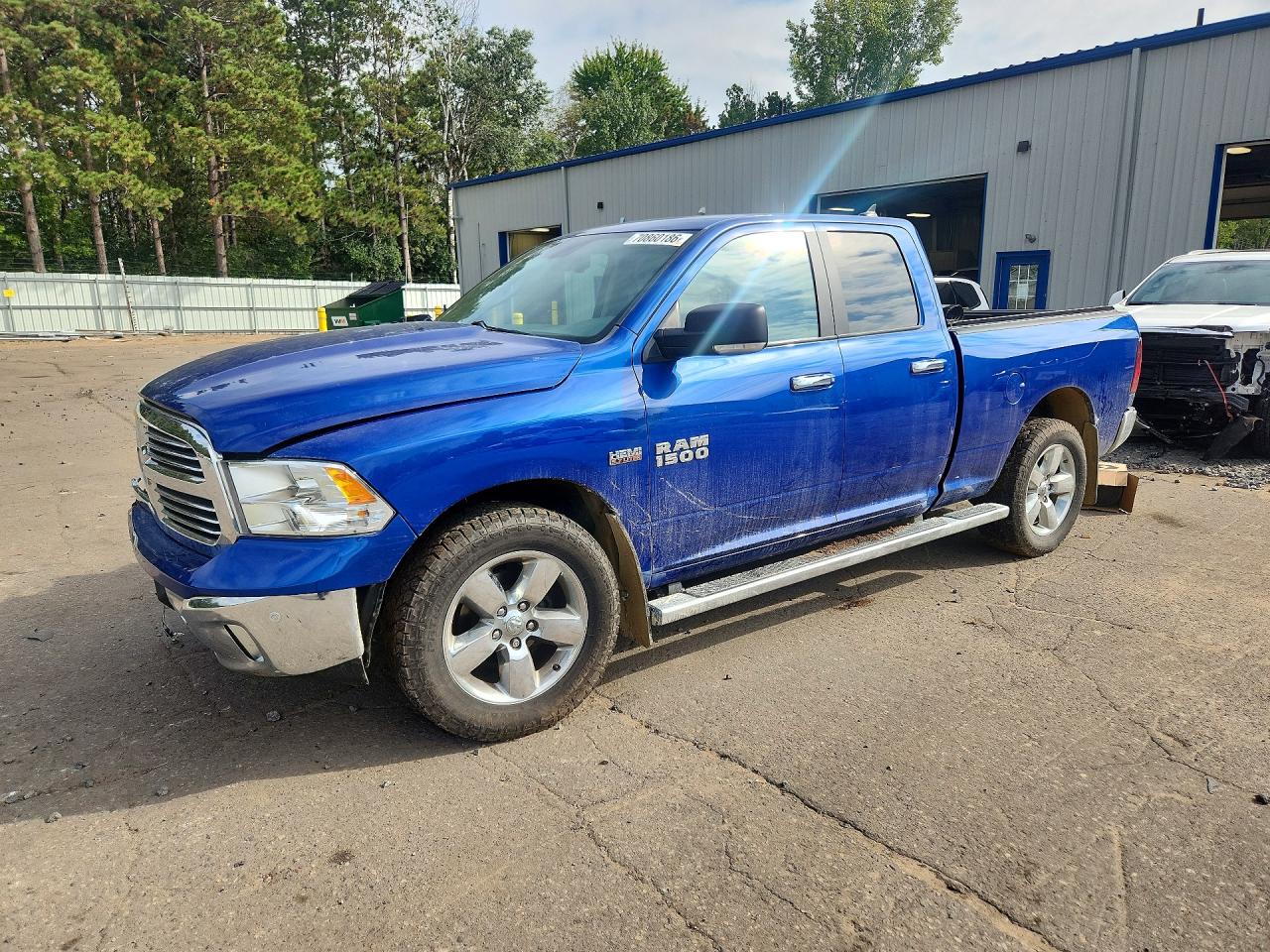 2015 RAM 1500 SLT | 1C6RR7GT8FS697475 | UPCARS