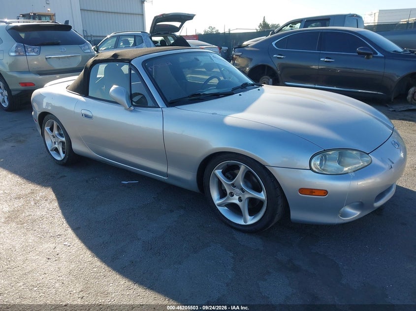 2001 MAZDA MX-5 MIATA LS/SPECIAL EDITION | JM1NB353210211576 | UPCARS