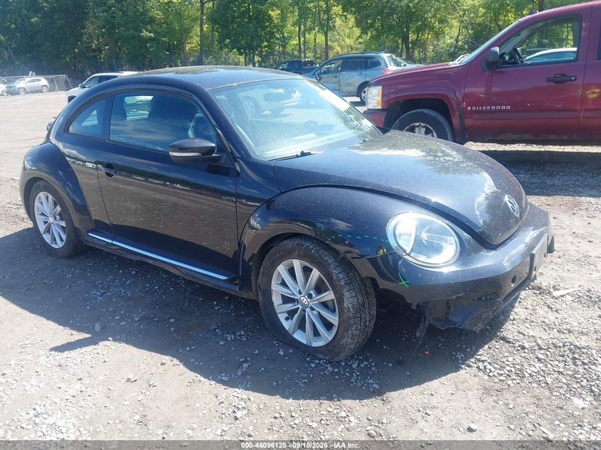 2018 VOLKSWAGEN BEETLE 2.0T COAST/2.0T S | 3VWFD7AT7JM712307 | UPCARS