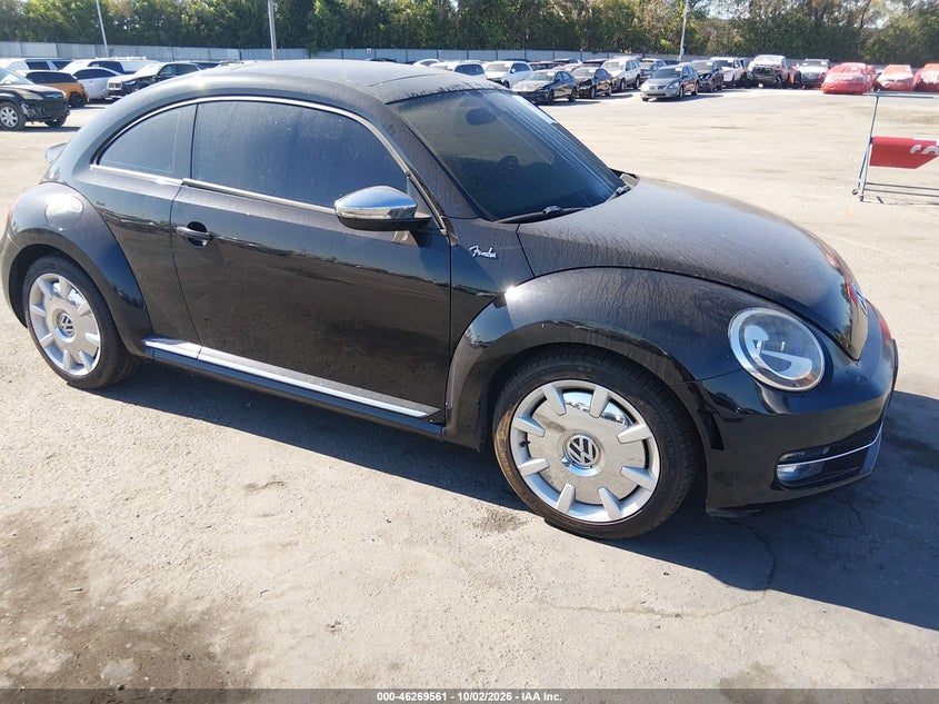 2013 VOLKSWAGEN BEETLE 2.0T FENDER EDITION | 3VWVT7AT1DM682126 | UPCARS
