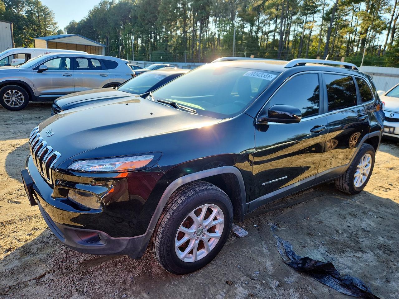 2015 JEEP CHEROKEE LATITUDE | 1C4PJMCS2FW578249 | UPCARS