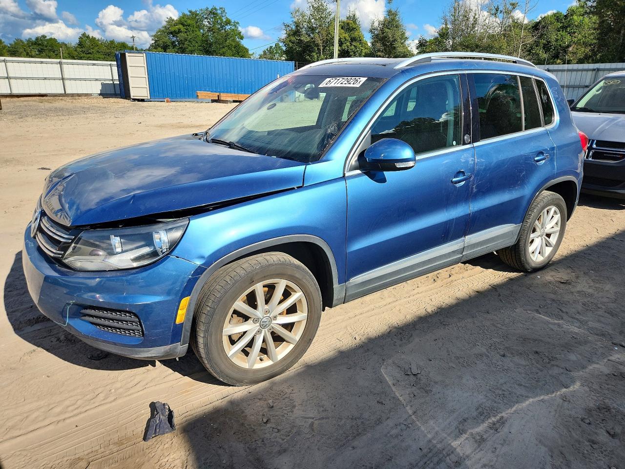 2017 VOLKSWAGEN TIGUAN WOLFSBURG | WVGRV7AX1HW511136 | UPCARS