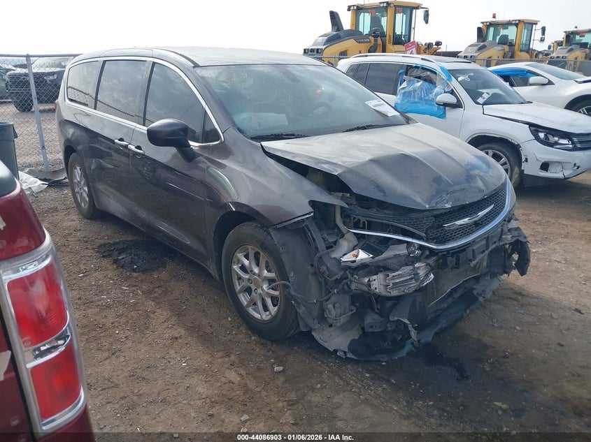 2017 CHRYSLER PACIFICA TOURING | 2C4RC1DG2HR502490 | UPCARS