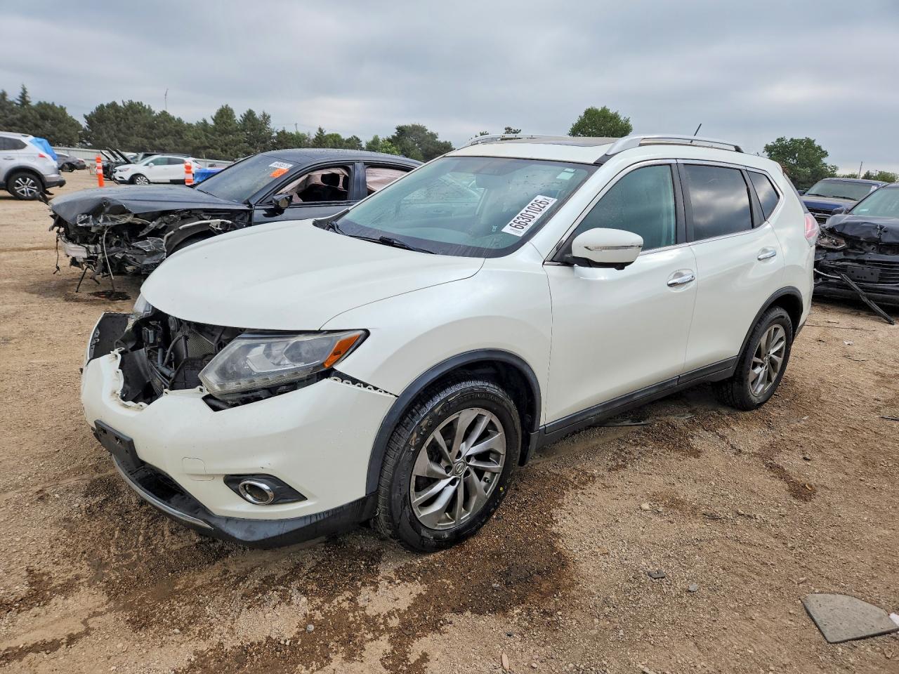 2015 NISSAN ROGUE SL | 5N1AT2MV8FC844304 | UPCARS