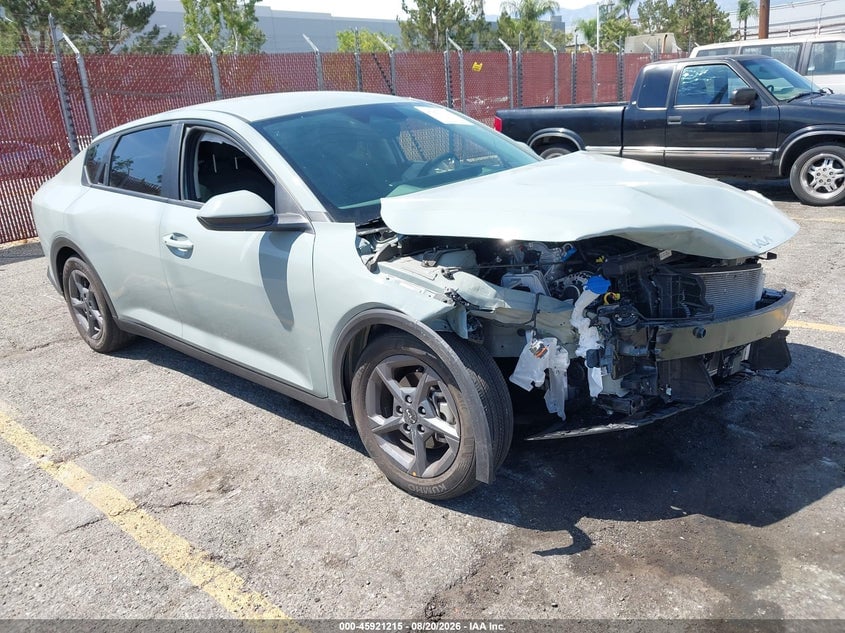 2025 KIA K4 LXS | 3KPFT4DE5SE165082 | UPCARS