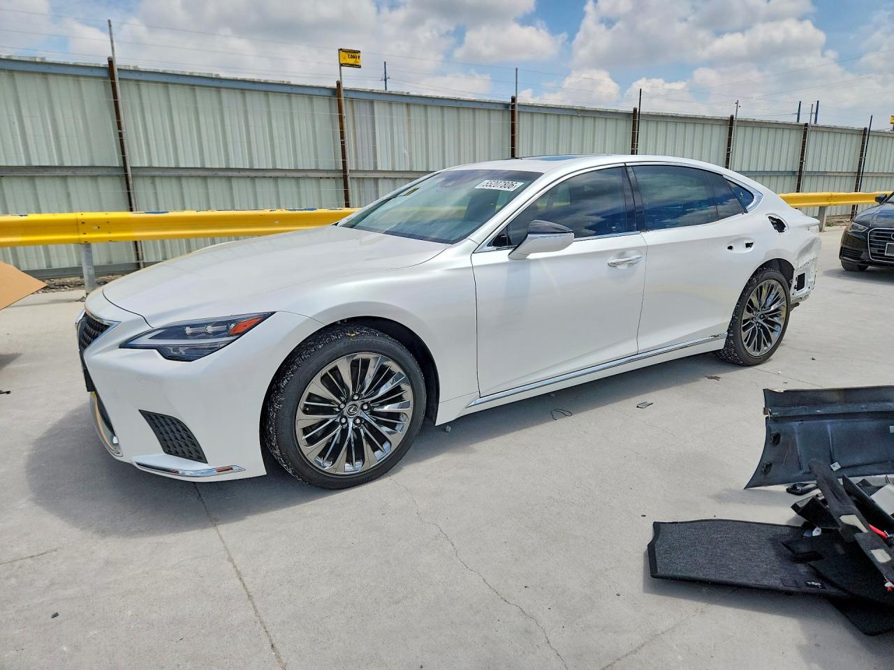 2021 LEXUS LS500 | JTHD51FF3M5015068 | UPCARS