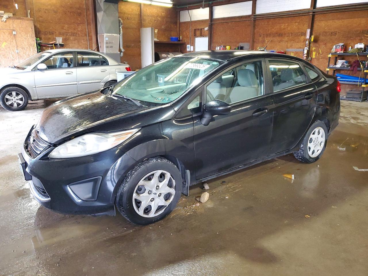 2011 FORD FIESTA S | 3FADP4AJXBM204760 | UPCARS