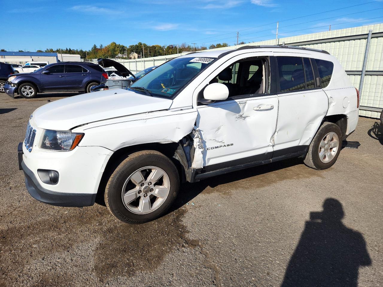 2017 JEEP COMPASS LATITUDE | 1C4NJCEA3HD116237 | UPCARS
