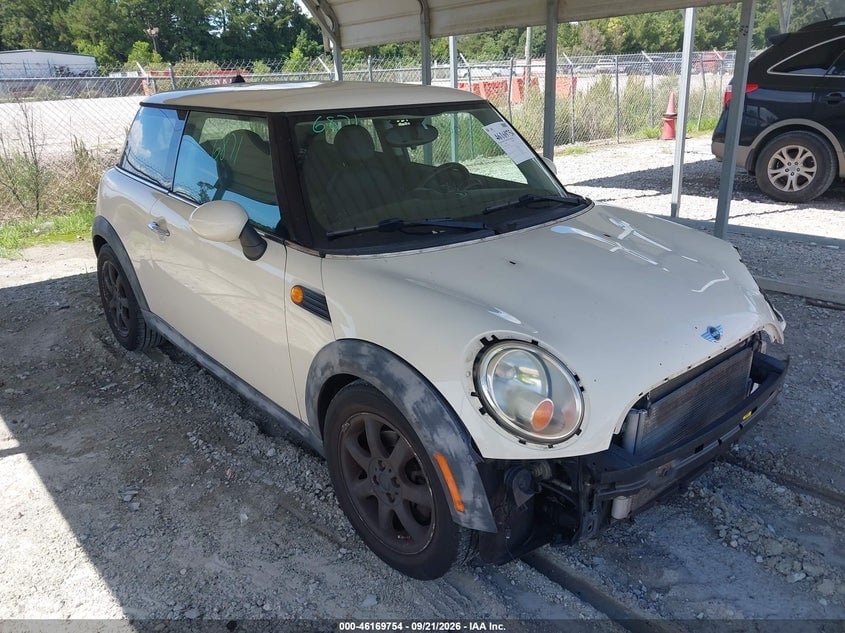 2009 MINI COOPER | WMWMF33559TW76493 | UPCARS