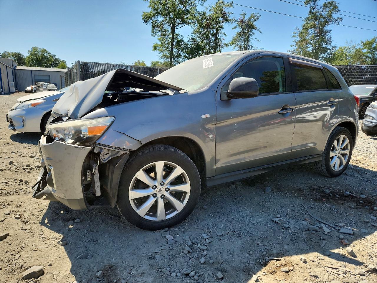2015 MITSUBISHI OUTLANDER ES | 4A4AP3AU1FE058612 | UPCARS