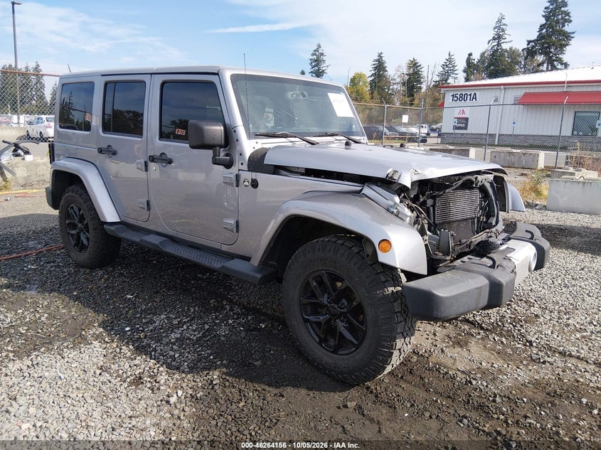 2013 JEEP WRANGLER UNLIMITED SAHARA | 1C4BJWEG2DL609674 | UPCARS