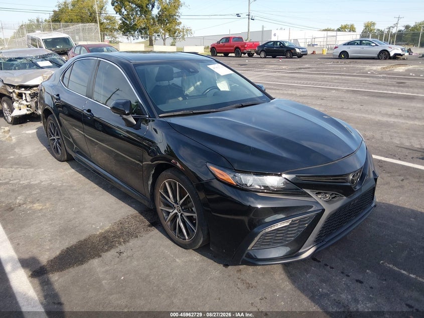 2022 TOYOTA CAMRY SE | 4T1G11AK7NU703446 | UPCARS
