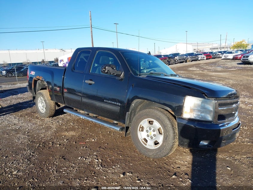2011 CHEVROLET SILVERADO 1500 LT | 1GCRKSE35BZ314807 | UPCARS