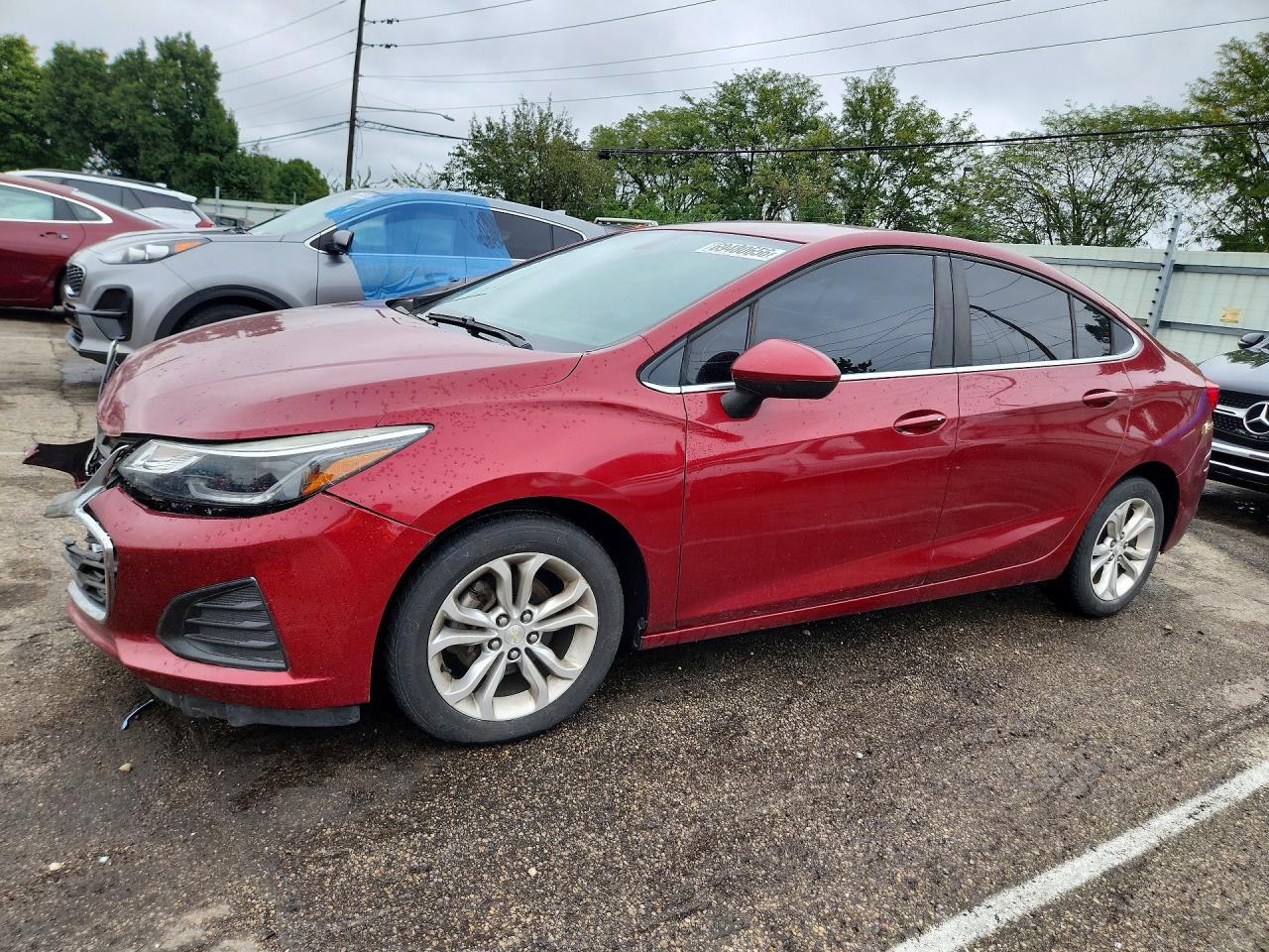 2019 CHEVROLET CRUZE LT | 1G1BE5SM2K7141873 | UPCARS
