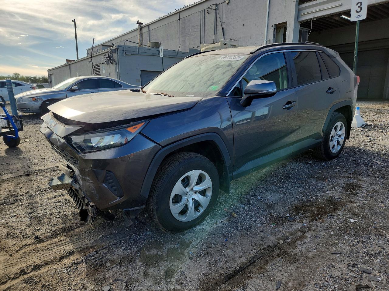 2020 TOYOTA RAV4 LE | 2T3K1RFV0LW102413 | UPCARS