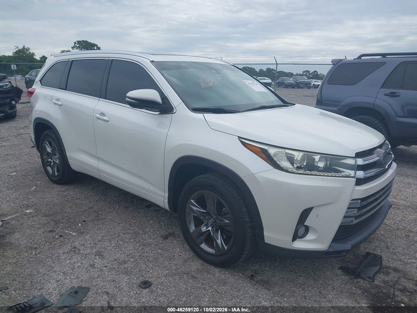2018 TOYOTA HIGHLANDER LIMITED PLATINUM | 5TDYZRFH5JS243313 | UPCARS