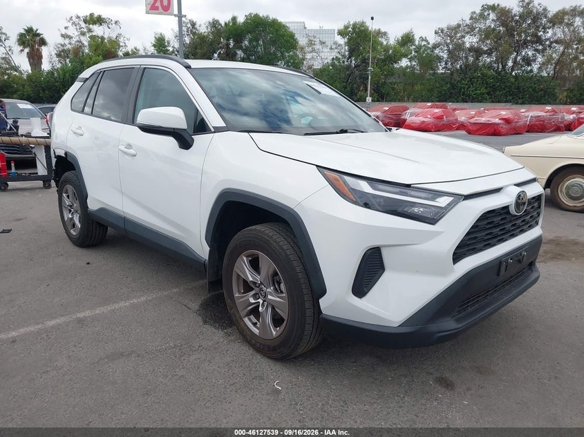 2023 TOYOTA RAV4 XLE | 2T3W1RFV6PW269947 | UPCARS