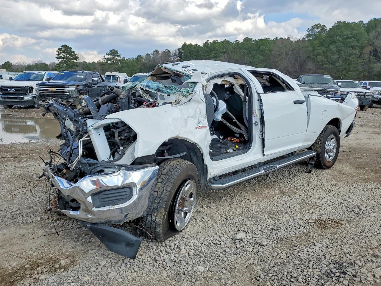 2020 RAM 2500 TRADESMAN | 3C6UR5CL1LG217963 | UPCARS