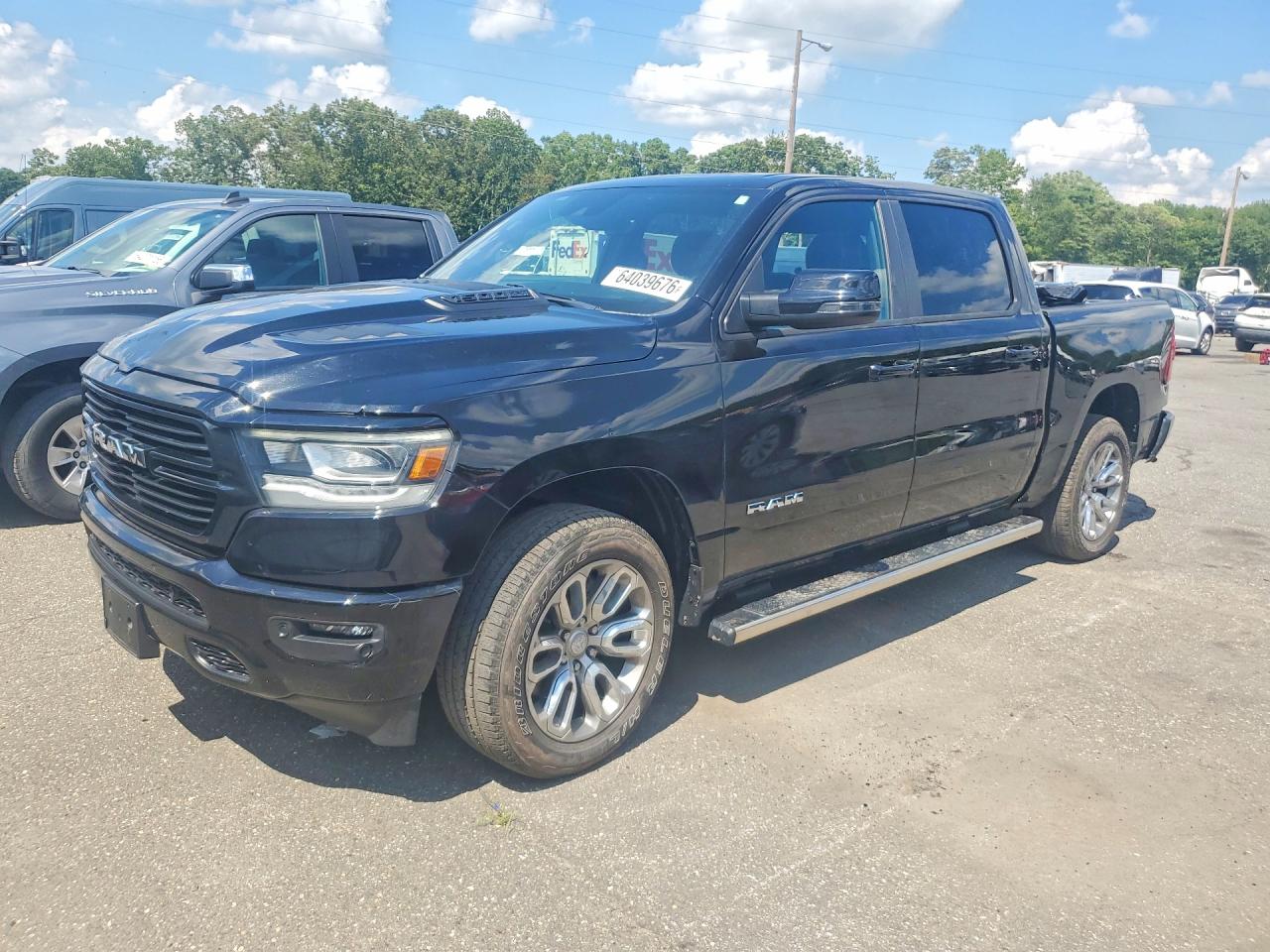 2024 RAM 1500 LARAMIE | 1C6SRFJTXRN196627 | UPCARS