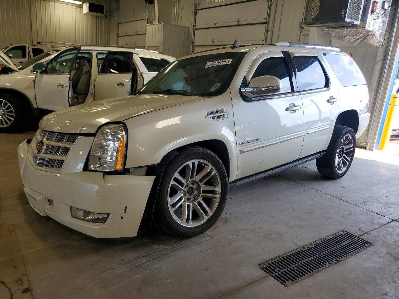 2014 CADILLAC ESCALADE PREMIUM | 1GYS4CEF0ER239024 | UPCARS