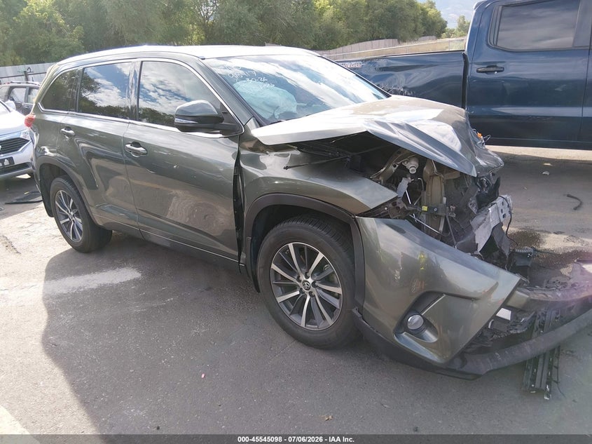 2017 TOYOTA HIGHLANDER XLE | 5TDJZRFH9HS468751 | UPCARS