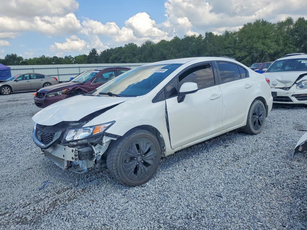 2015 HONDA CIVIC LX | 2HGFB2F53FH518838 | UPCARS