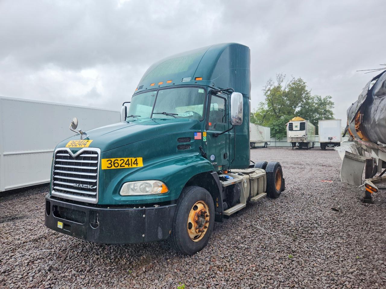 2017 MACK ALL OTHER CXU612 SEMI TRUCK | 1M1AW01X0HM009722 | UPCARS