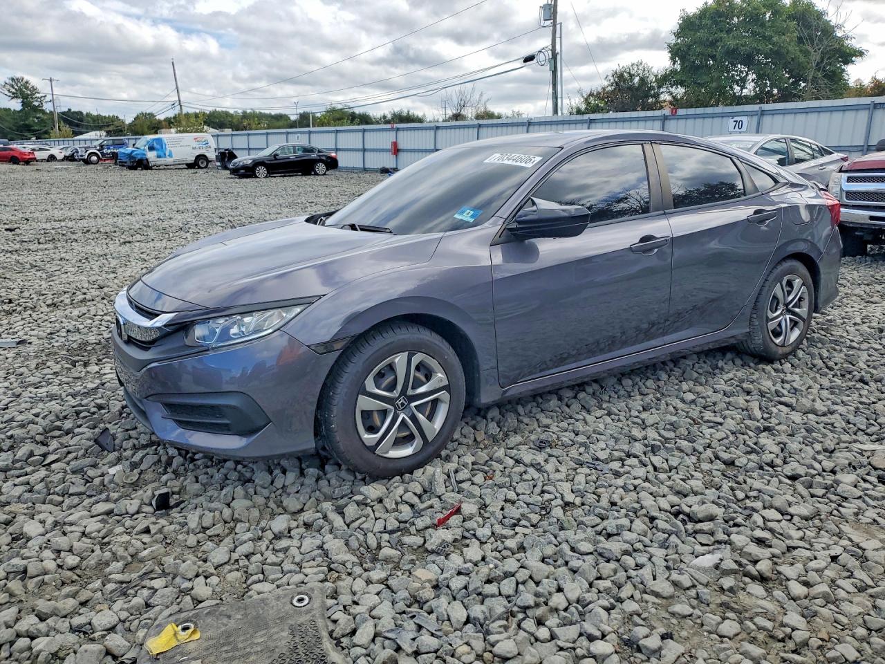 2018 HONDA CIVIC LX | 2HGFC2F59JH505419 | UPCARS