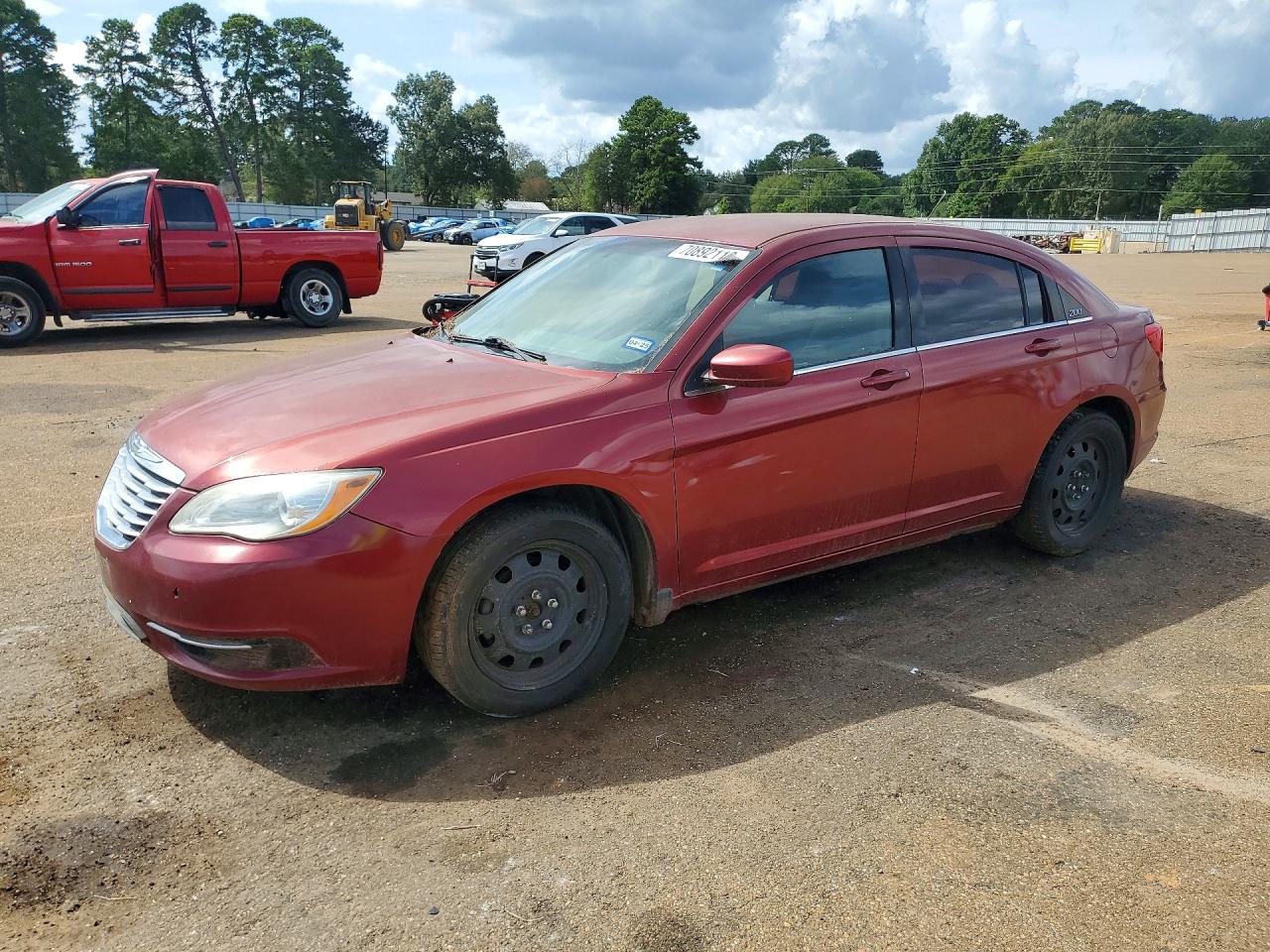 2014 CHRYSLER 200 LX | 1C3CCBAB9EN211034 | UPCARS
