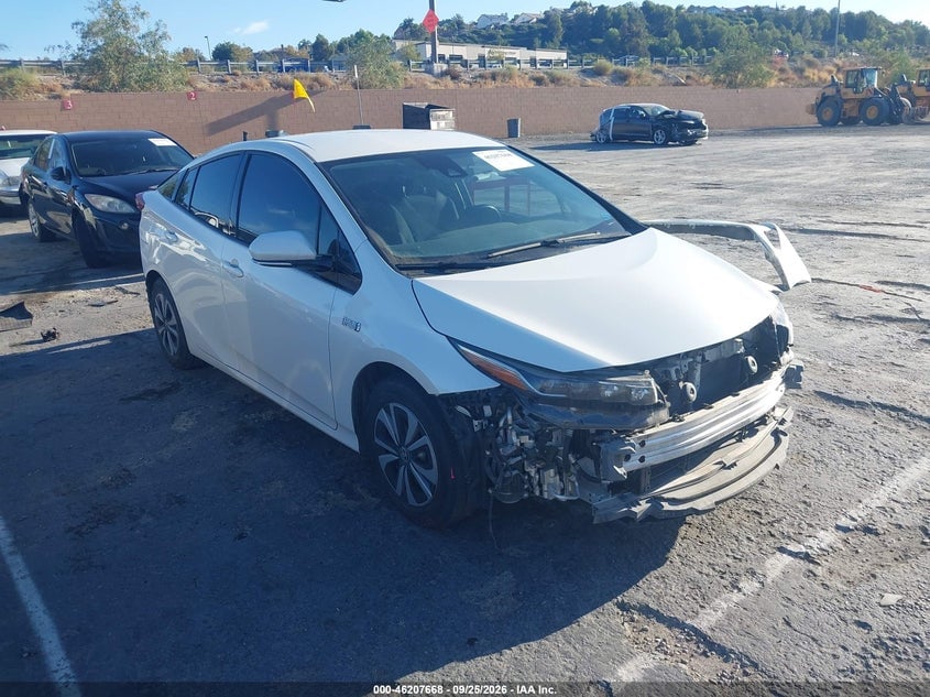 2018 TOYOTA PRIUS PRIME PLUS | JTDKARFP0J3090989 | UPCARS