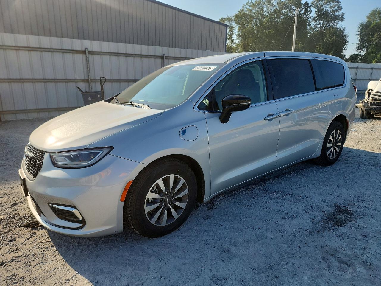 2024 CHRYSLER PACIFICA HYBRID SELECT | 2C4RC1S72RR147468 | UPCARS