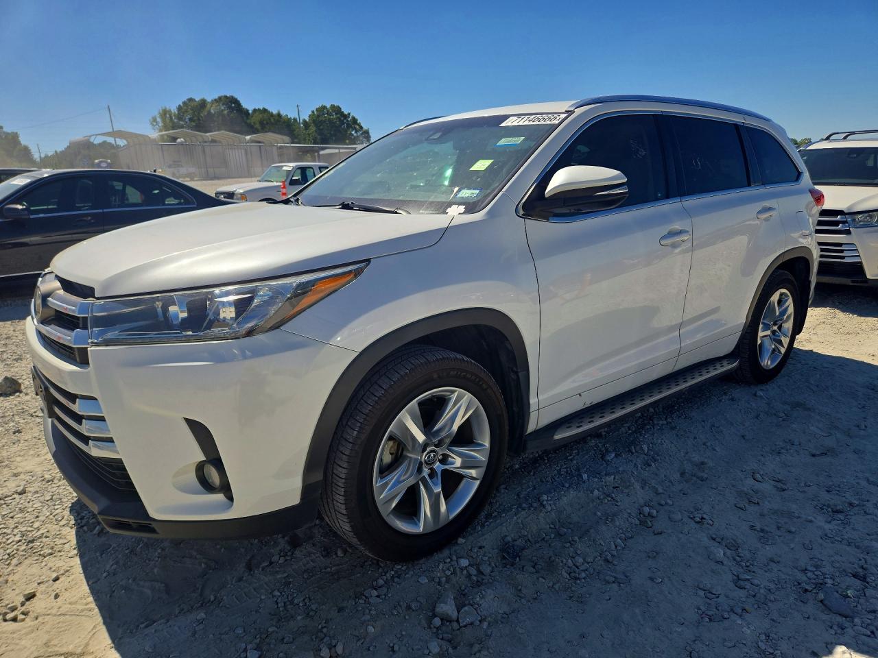 2017 TOYOTA HIGHLANDER LIMITED | 5TDYZRFHXHS195320 | UPCARS