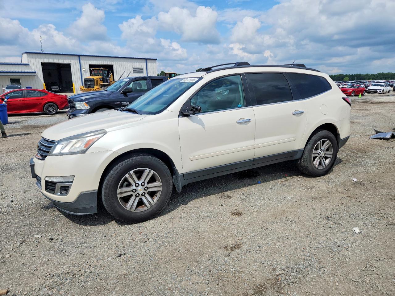 2015 CHEVROLET TRAVERSE LT | 1GNKVHKD3FJ261979 | UPCARS
