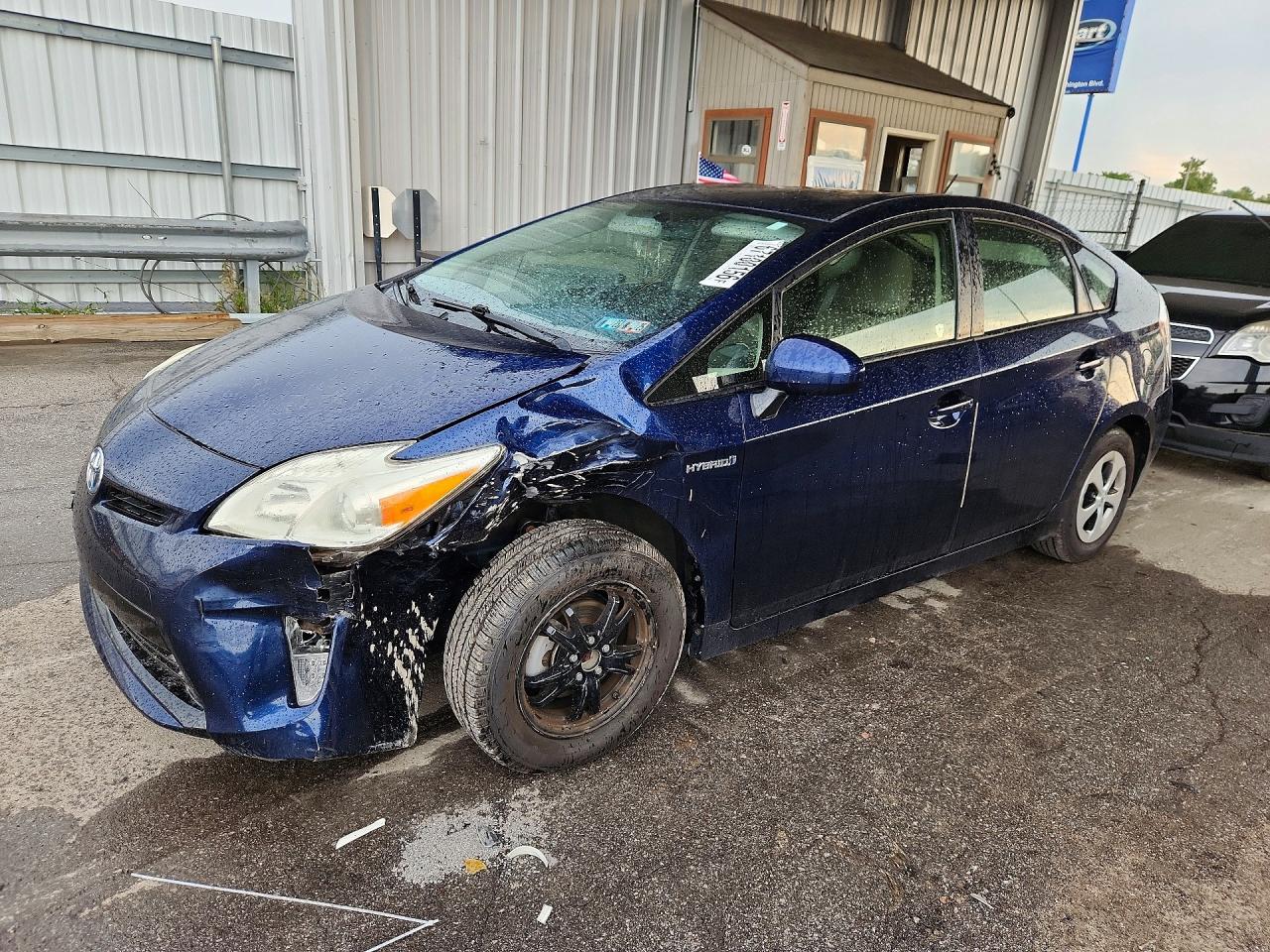 2015 TOYOTA PRIUS TWO | JTDKN3DU4F1967545 | UPCARS
