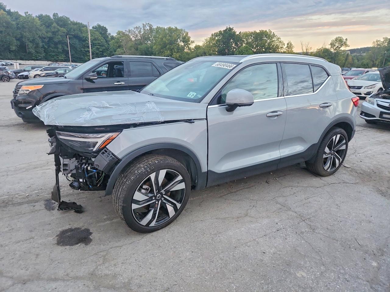 2024 VOLVO XC40 ULTIMATE | YV4L12UF7R2328177 | UPCARS