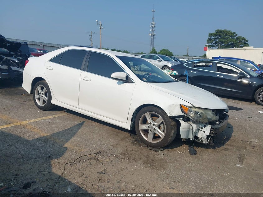 2014 TOYOTA CAMRY SE | 4T1BF1FK8EU859466 | UPCARS