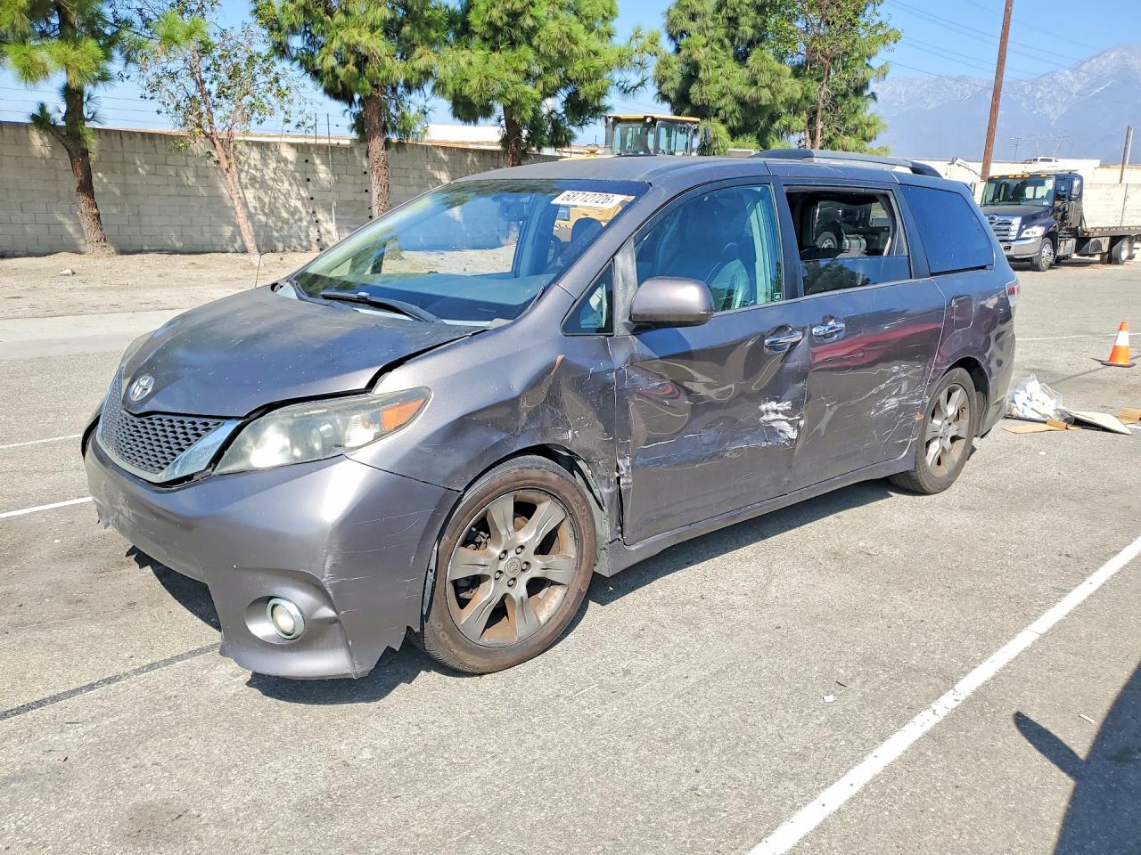 2014 TOYOTA SIENNA SPORT | 5TDXK3DC4ES412280 | UPCARS