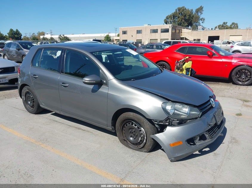 2014 VOLKSWAGEN GOLF 2.5L | WVWDB7AJ3EW000977 | UPCARS