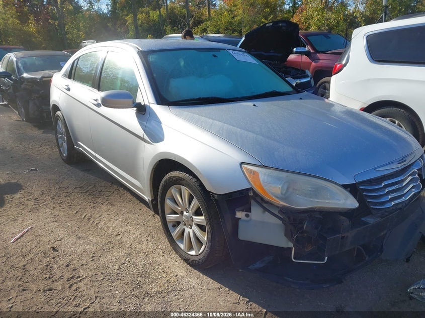 2011 CHRYSLER 200 TOURING | 1C3BC1FB3BN511808 | UPCARS
