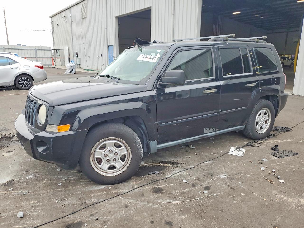 2008 JEEP PATRIOT SPORT | 1J8FT28W88D649404 | UPCARS