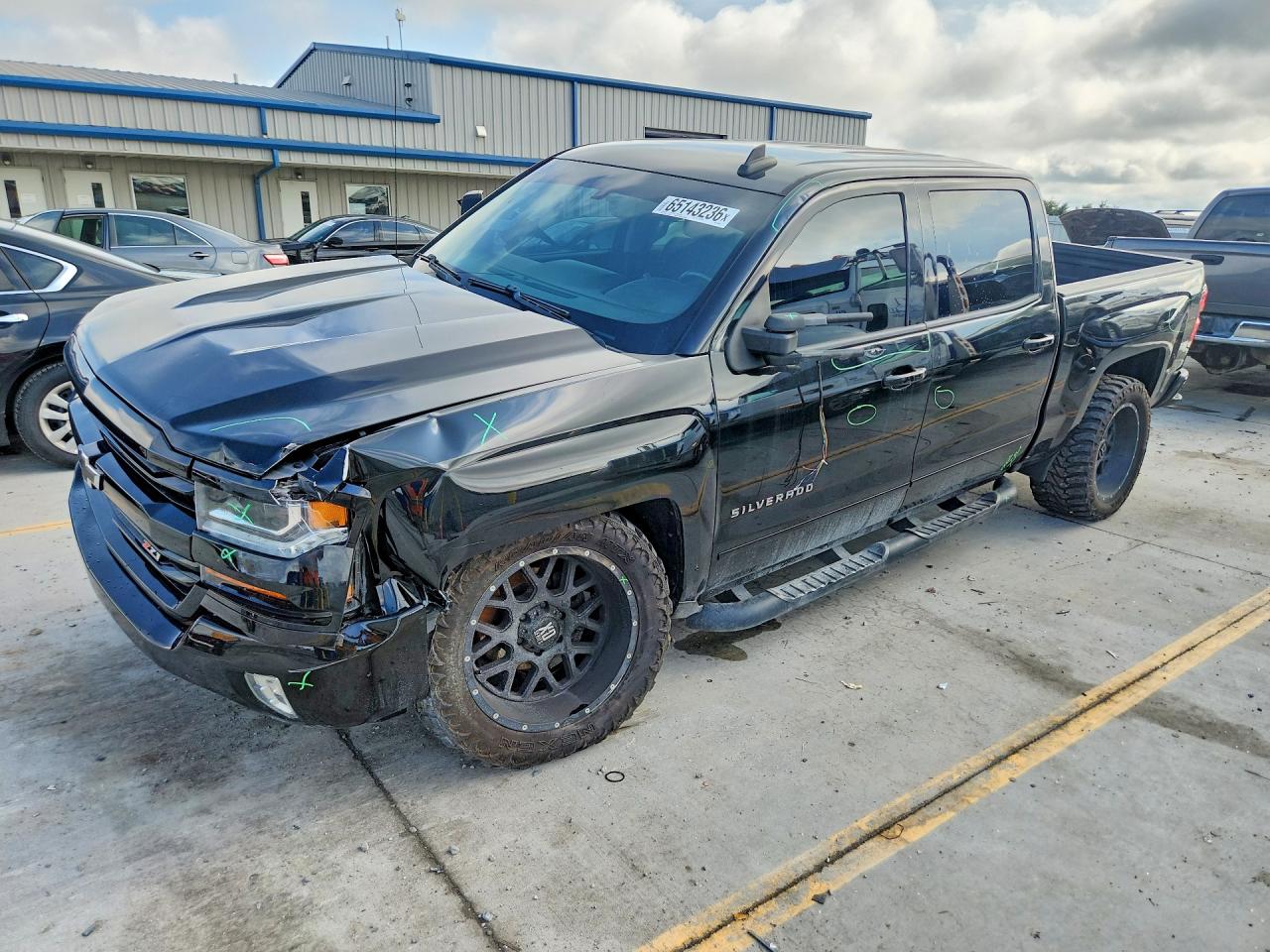 2018 CHEVROLET SILVERADO K1500 LT | 3GCUKRECXJG565601 | UPCARS