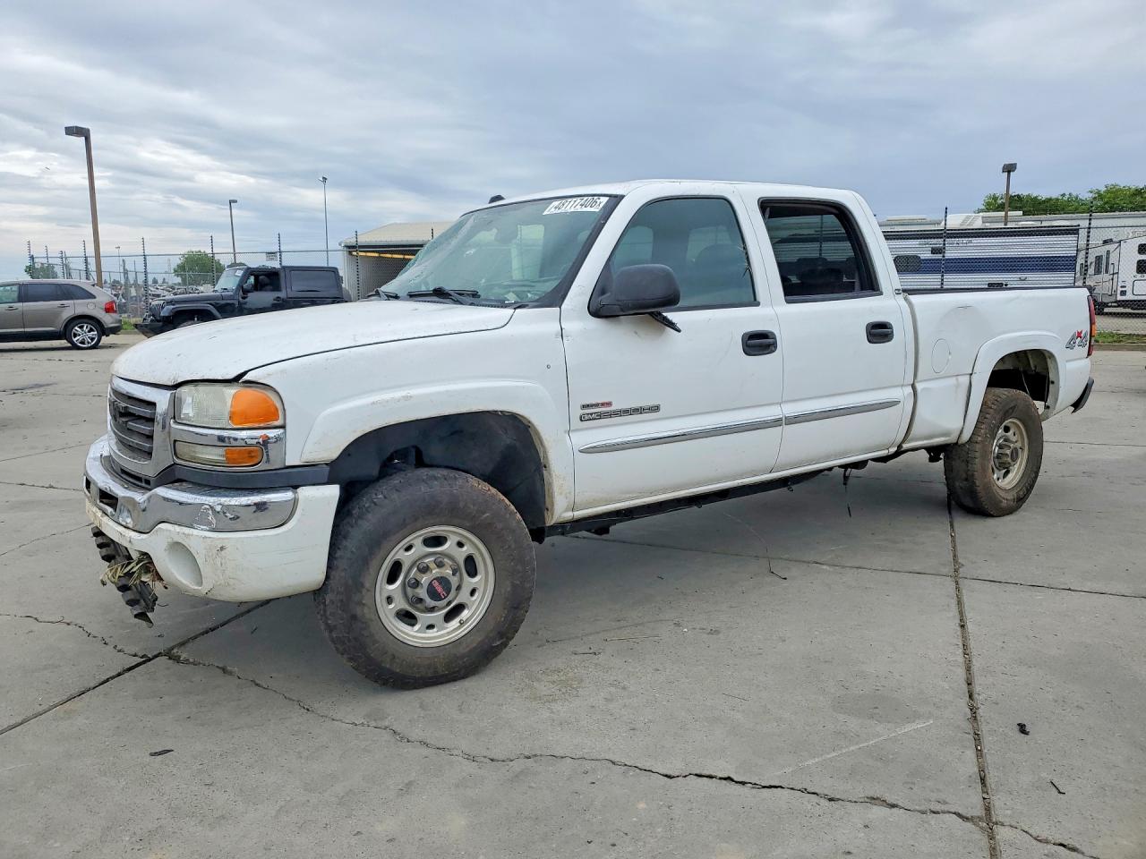 2004 GMC SIERRA K2500 HEAVY DUTY | 1GTHK23164F104329 | UPCARS