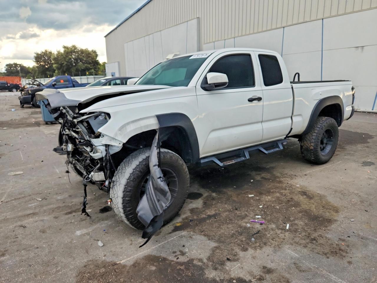 2023 TOYOTA TACOMA SR V6 | 3TYRZ5CN2PT025799 | UPCARS