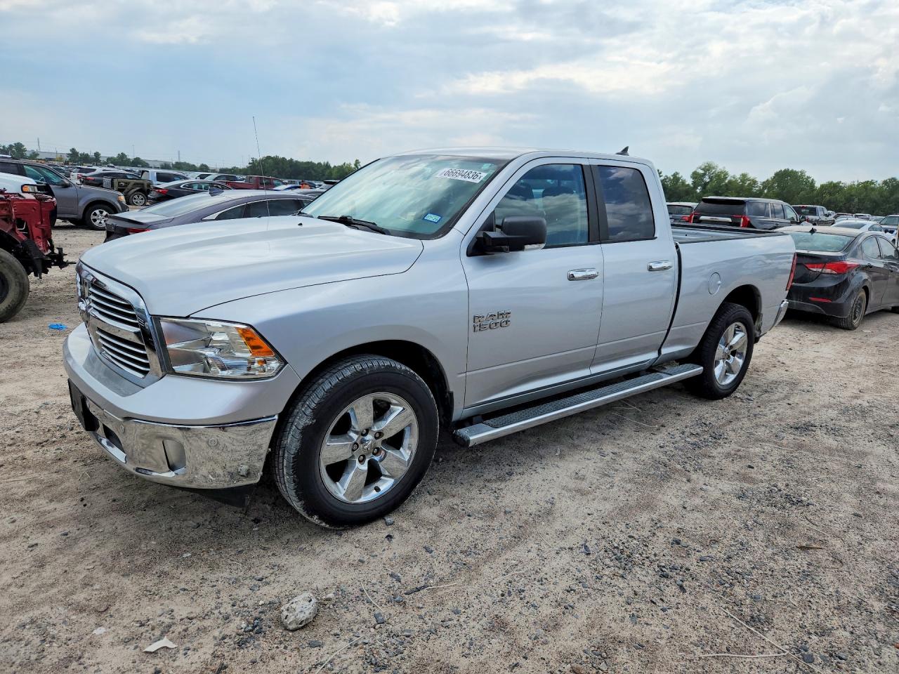 2018 RAM 1500 SLT | 1C6RR6GG4JS209404 | UPCARS