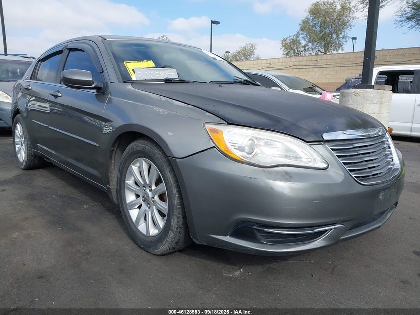 2013 CHRYSLER 200 TOURING | 1C3CCBBBXDN666231 | UPCARS