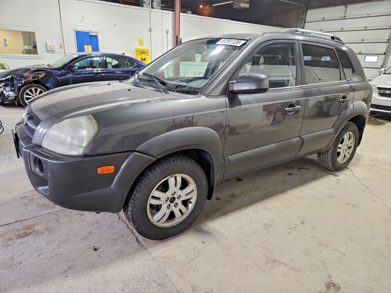 2007 HYUNDAI TUCSON GL | KM8JM72D27U686879 | UPCARS