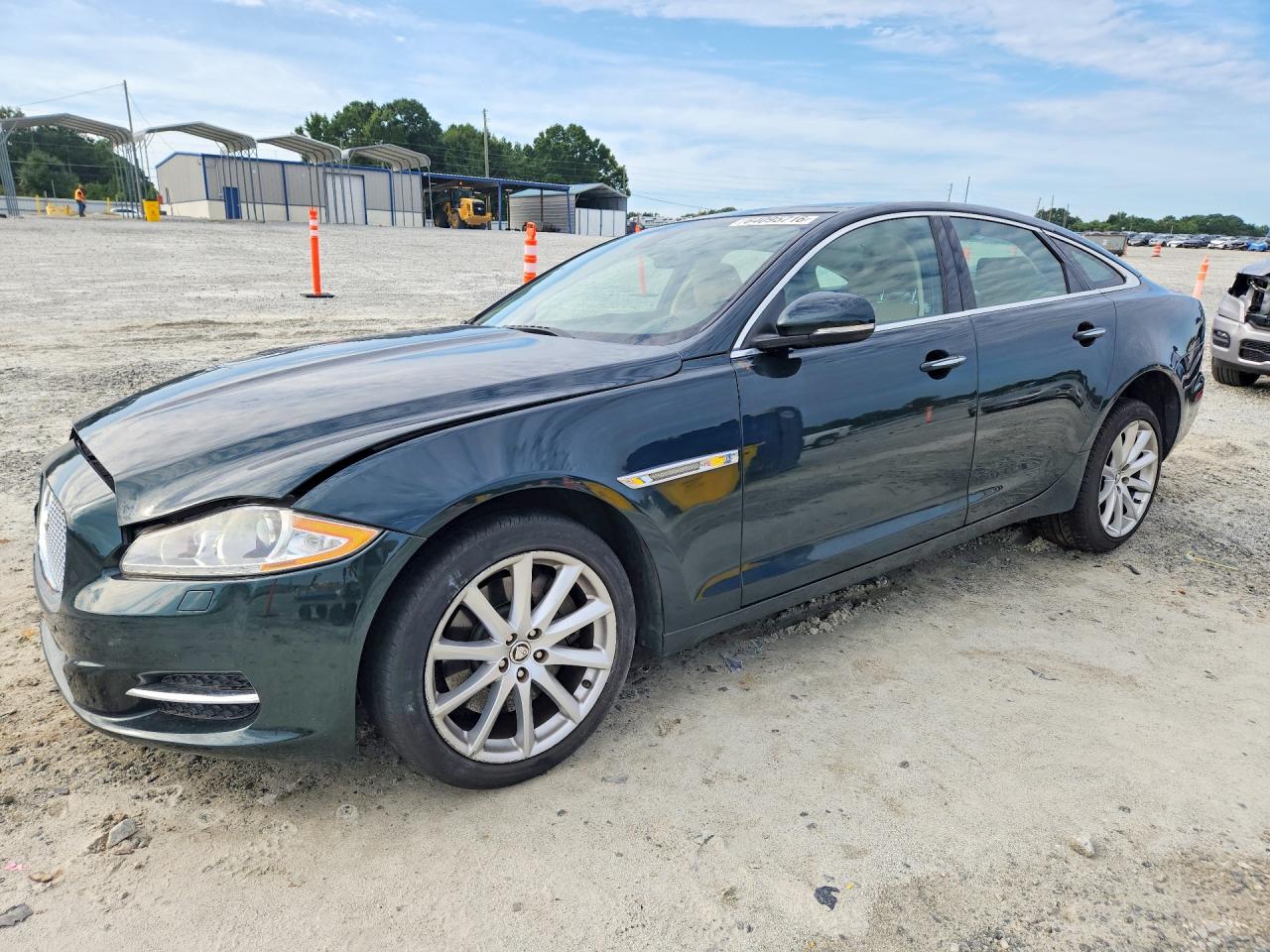 2011 JAGUAR XJ | SAJWA1CB8BLV12621 | UPCARS