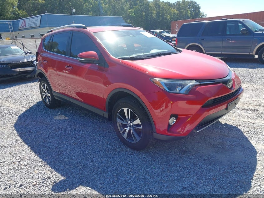 2017 TOYOTA RAV4 XLE | JTMRFREV5HJ149878 | UPCARS